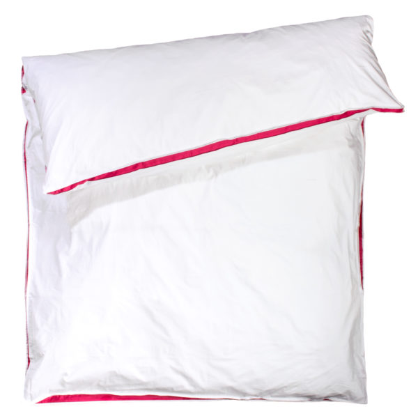 zoeppritz Absolute Bettbezug, Farbe weiss mit rot, Material Baumwolle Perkal in Groesse 135x200