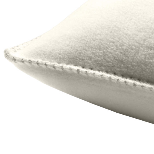 4051244462679-02-zoeppritz-weicher-soft-fleece-kissenbezug-40x40-dunkles-weiss